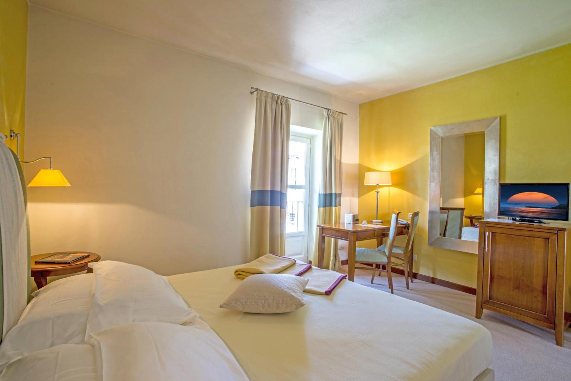 Hotel Antico Podere Propano Saluzzo Exteriör bild