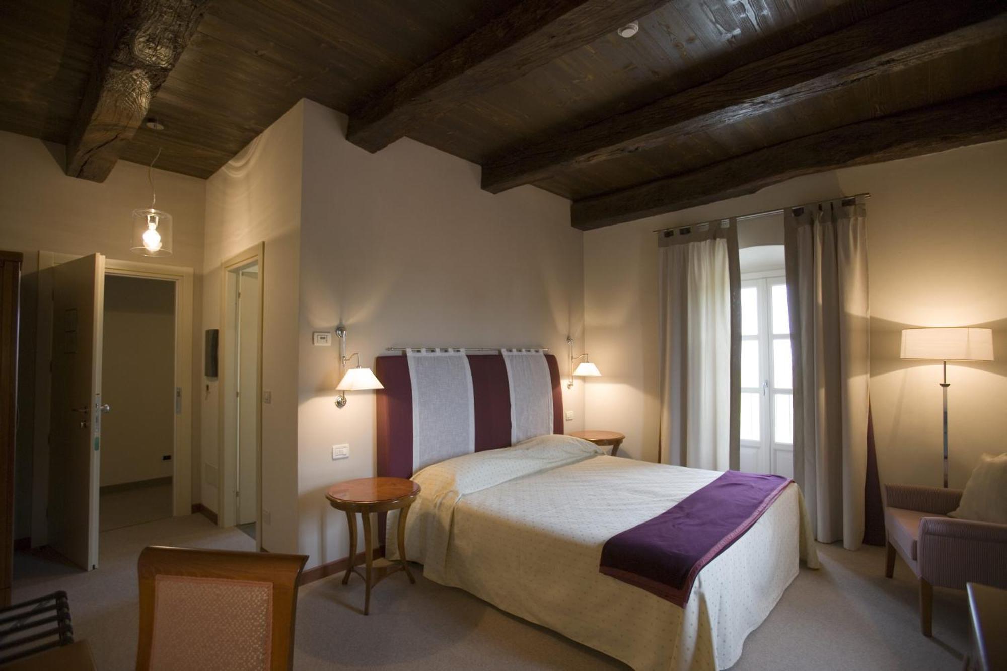Hotel Antico Podere Propano Saluzzo Exteriör bild