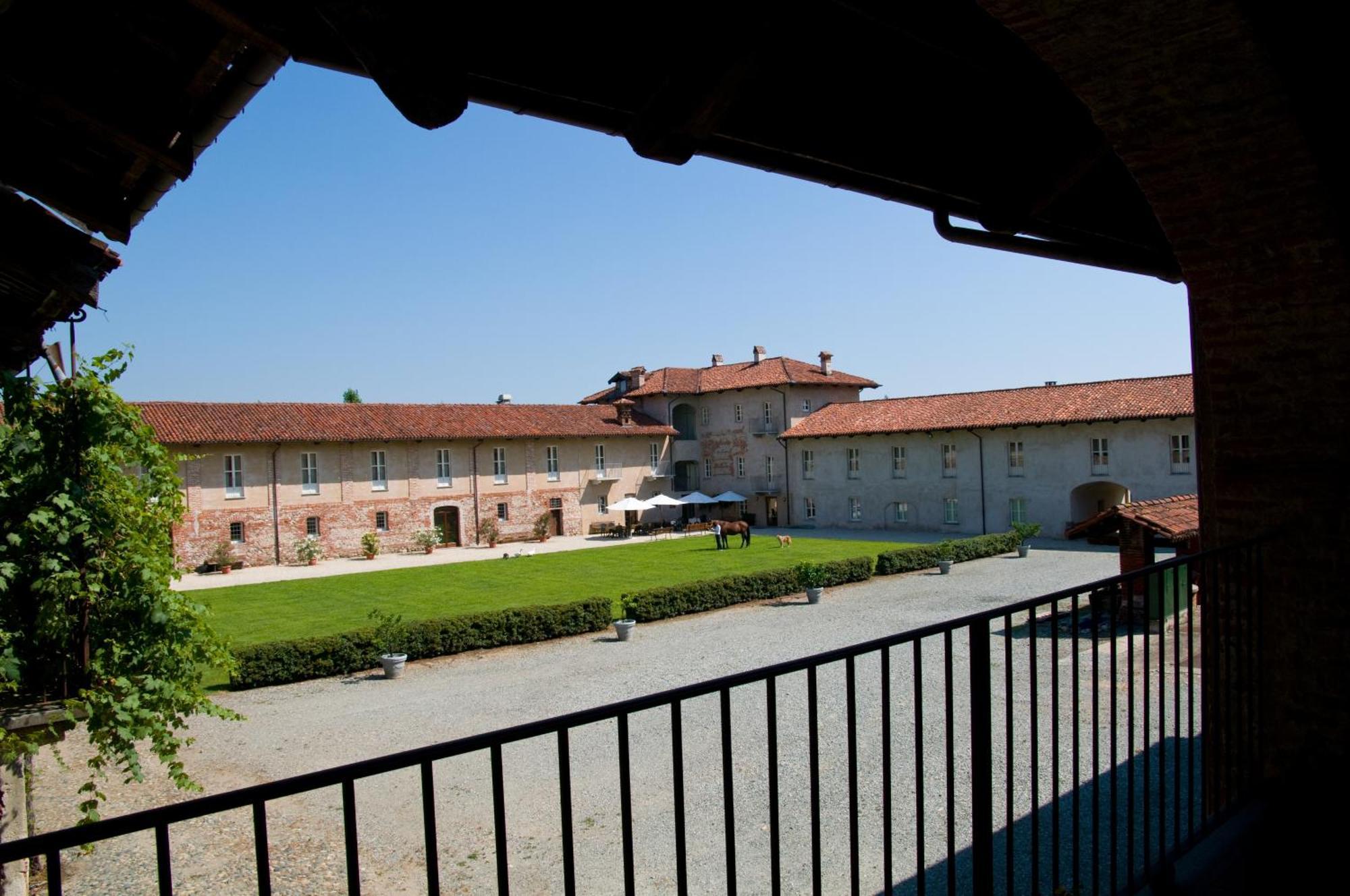 Hotel Antico Podere Propano Saluzzo Exteriör bild