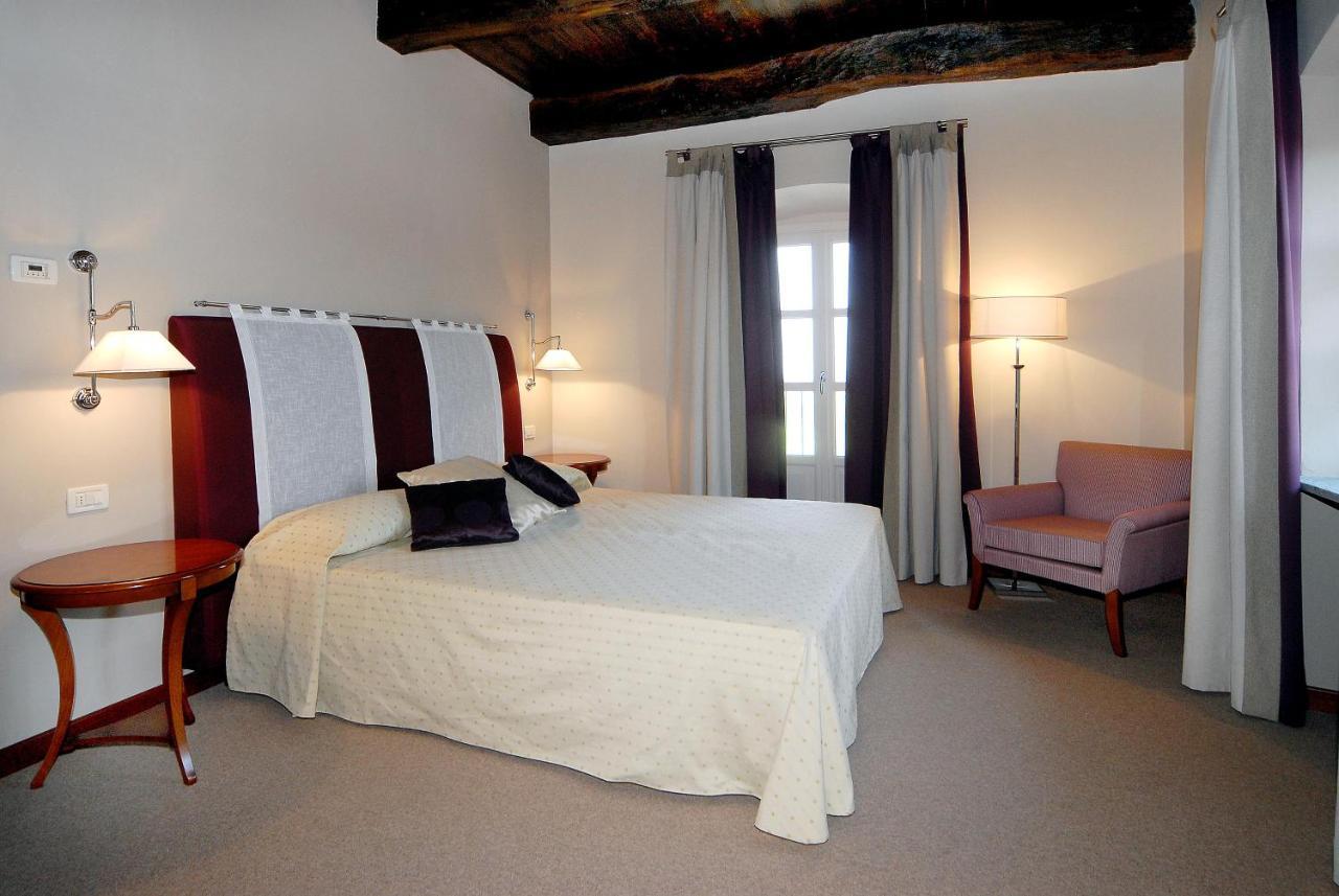 Hotel Antico Podere Propano Saluzzo Exteriör bild