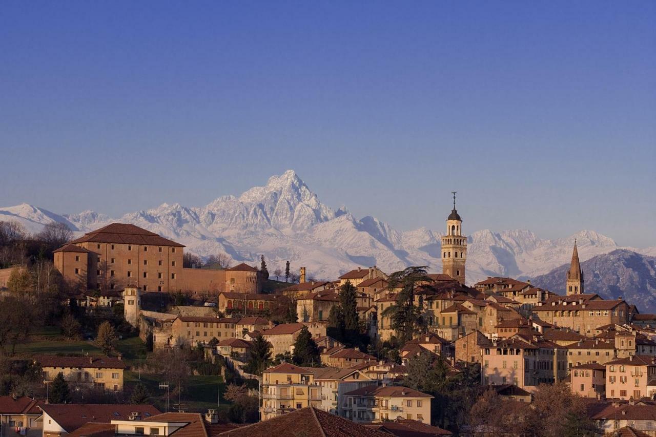 Hotel Antico Podere Propano Saluzzo Exteriör bild